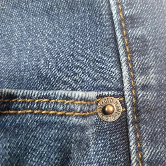 Old Navy Power Slim Straight Leg Jeans. - Picture 8 of 13